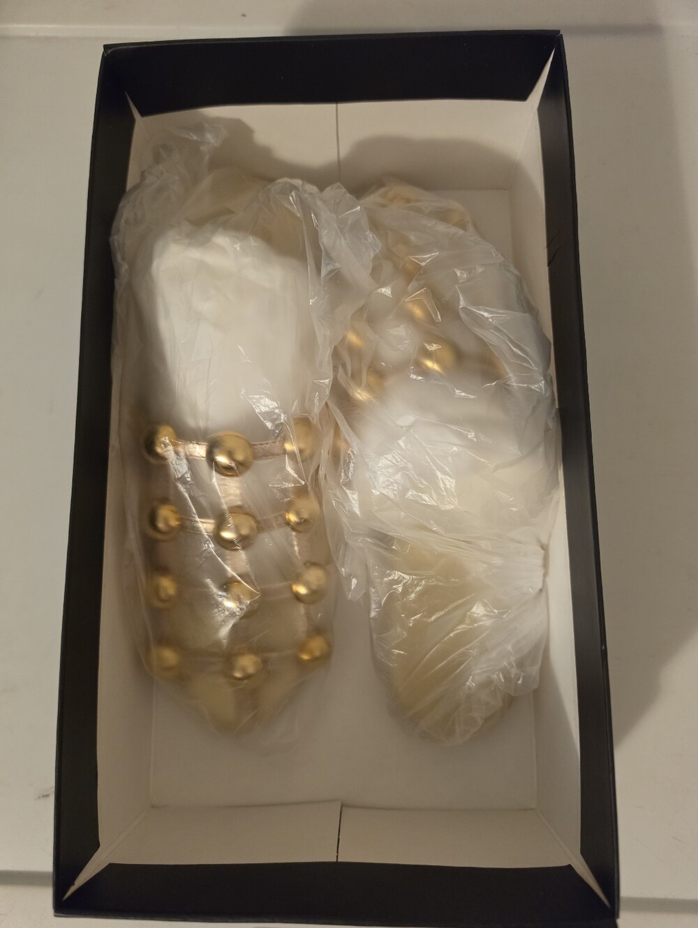 BCBGMAXAZRIA Tina Mule in Platino Size 7.5 Gold Studded Flat Sandals New In Box - Picture 4 of 9